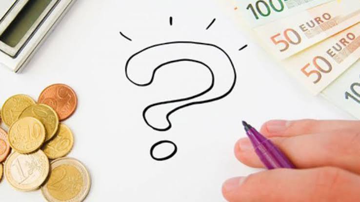 Persona planificando su negocio para enfrentar imprevistos